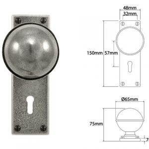 Finesse Pewter FD040 Pewter Door Knob on Lock Backplate (Set)