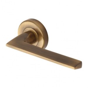 Heritage Brass PYD3535 Pyramid Door Handle on Round Rose (Set)