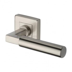 Heritage Brass SQ1926 Bauhaus Square Door Handle on Square Rose (Set)