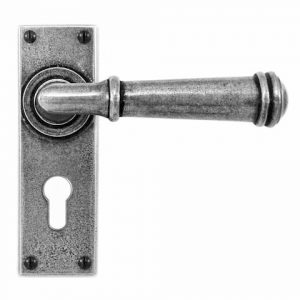 Finesse Pewter FD005E4 Lever on Lock Backplate (Set)