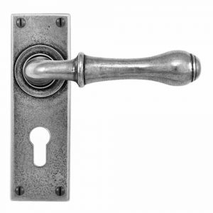 Finesse Pewter FD065E4 Lever on Lock Backplate (Set)