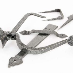 From the Anvil Pewter Tuscan Thumblatch - 33082