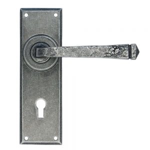 From the Anvil Pewter Avon Lever Lock Set - 33700