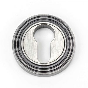 From the Anvil Pewter Round Euro Escutcheon (Beehive) - 45729