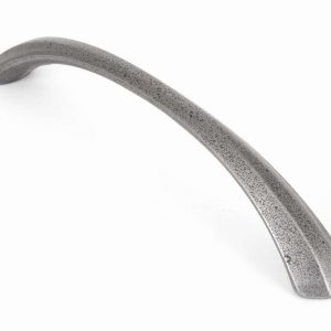 From the Anvil Natural Smooth 5" Shell Pull Handle - 83533