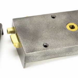 From the Anvil Iron Right Hand Bathroom Latch - 83576