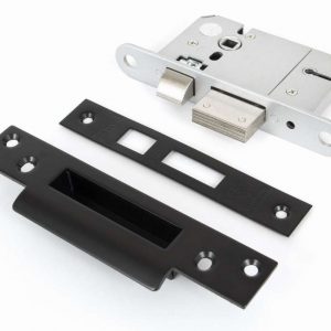 From the Anvil Black 2 1/2" 5 Lever BS Sash Lock KA - 91065