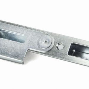 From the Anvil BZP Winkhaus Centre Latch Keep RH 44mm Door - 92163