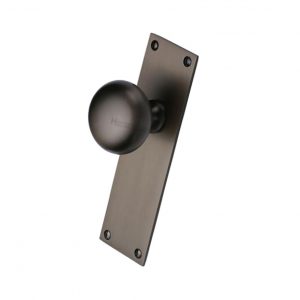 Heritage Brass Balmoral Door Knob on Plate (Set)